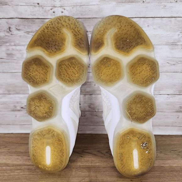 Nike White Athletic Shoes - Picture 8 of 8